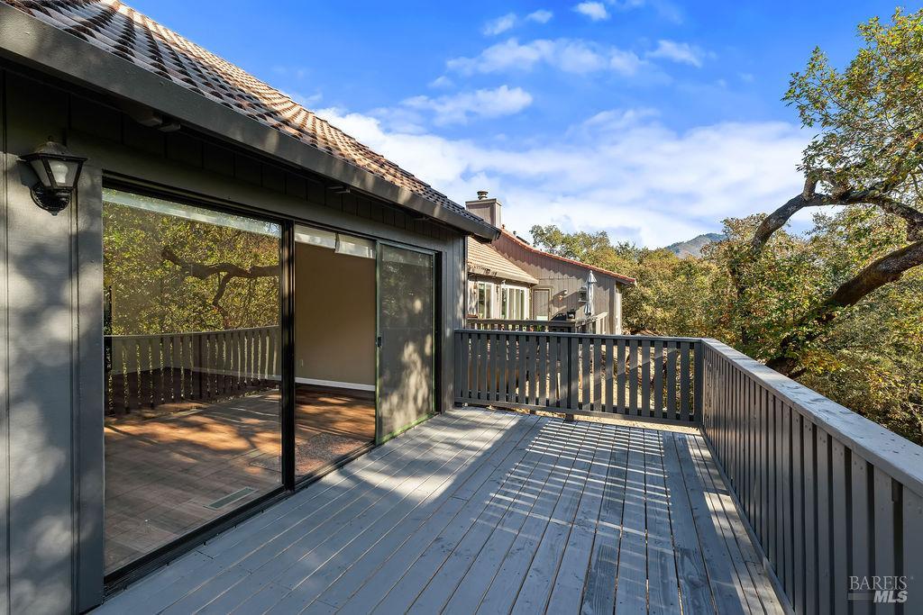 2 Oak Forest Lane Santa Rosa CA 95409