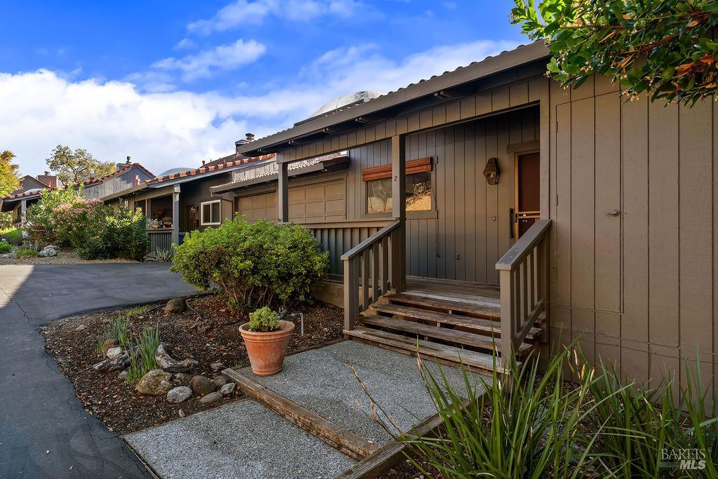 2 Oak Forest Lane Santa Rosa CA 95409