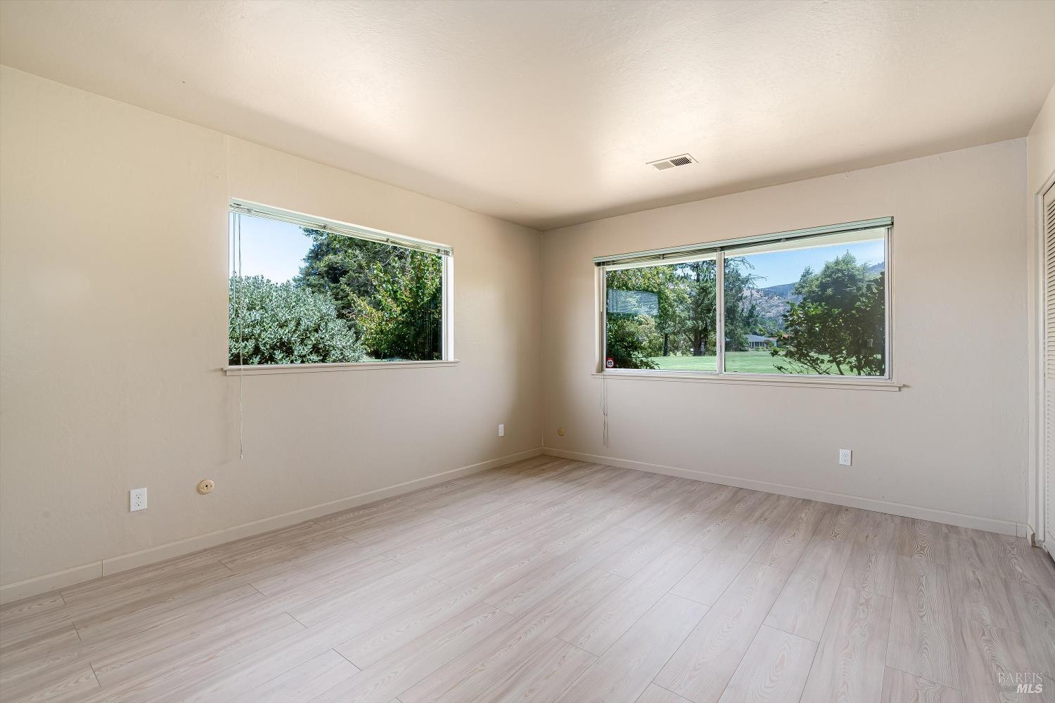 12 Glengreen Street Santa Rosa CA 95409
