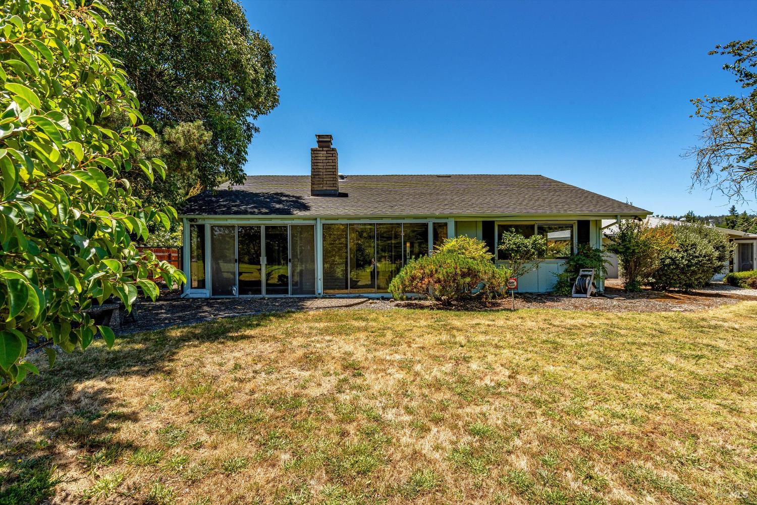 12 Glengreen Street Santa Rosa CA 95409