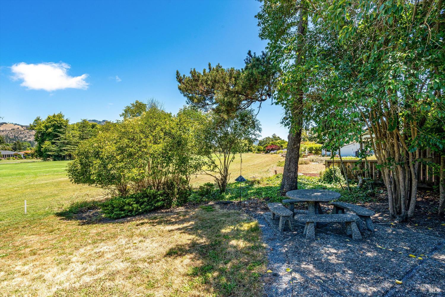 12 Glengreen Street Santa Rosa CA 95409