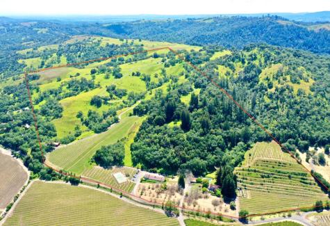 5520-2 W Soda Rock Lane Healdsburg CA 95448
