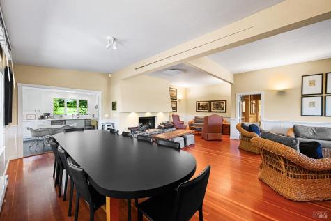5520-2 W Soda Rock Lane Healdsburg CA 95448