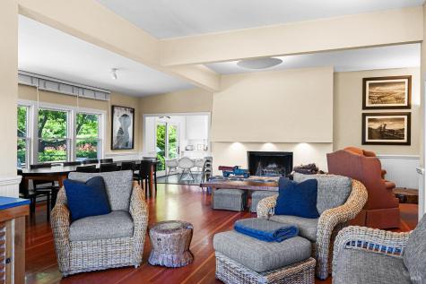 5520-2 W Soda Rock Lane Healdsburg CA 95448