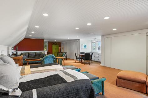5520-2 W Soda Rock Lane Healdsburg CA 95448