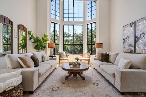 530 Bronwyn Glen Santa Rosa CA 95409