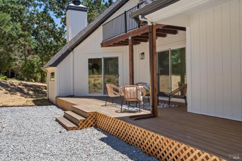 530 Bronwyn Glen Santa Rosa CA 95409