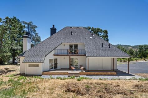 530 Bronwyn Glen Santa Rosa CA 95409