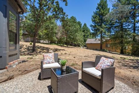 530 Bronwyn Glen Santa Rosa CA 95409