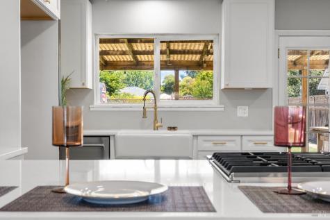852 Brigham Avenue Santa Rosa CA 95404