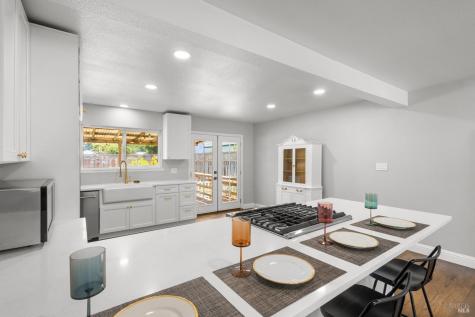 852 Brigham Avenue Santa Rosa CA 95404