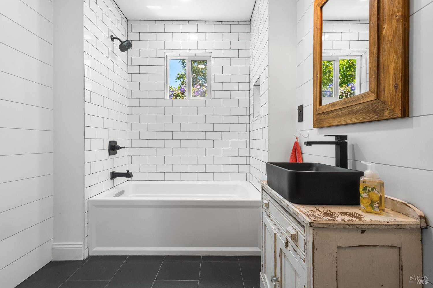 852 Brigham Avenue Santa Rosa CA 95404