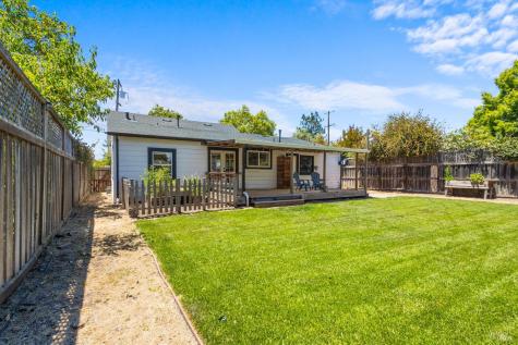 852 Brigham Avenue Santa Rosa CA 95404