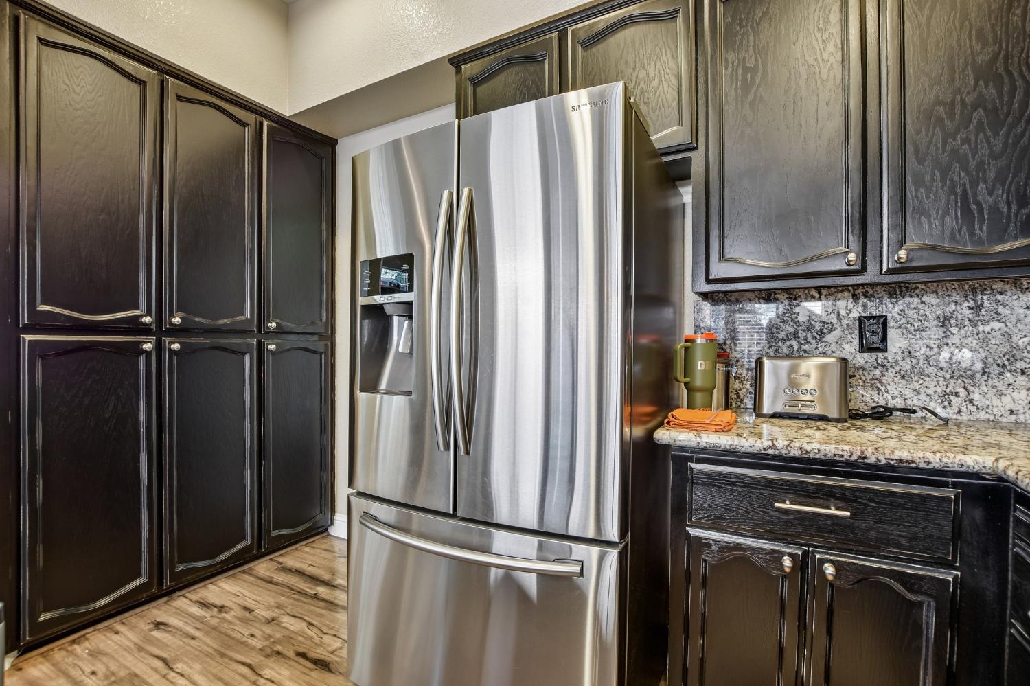 7817 Wymark Drive Elk Grove CA 95758