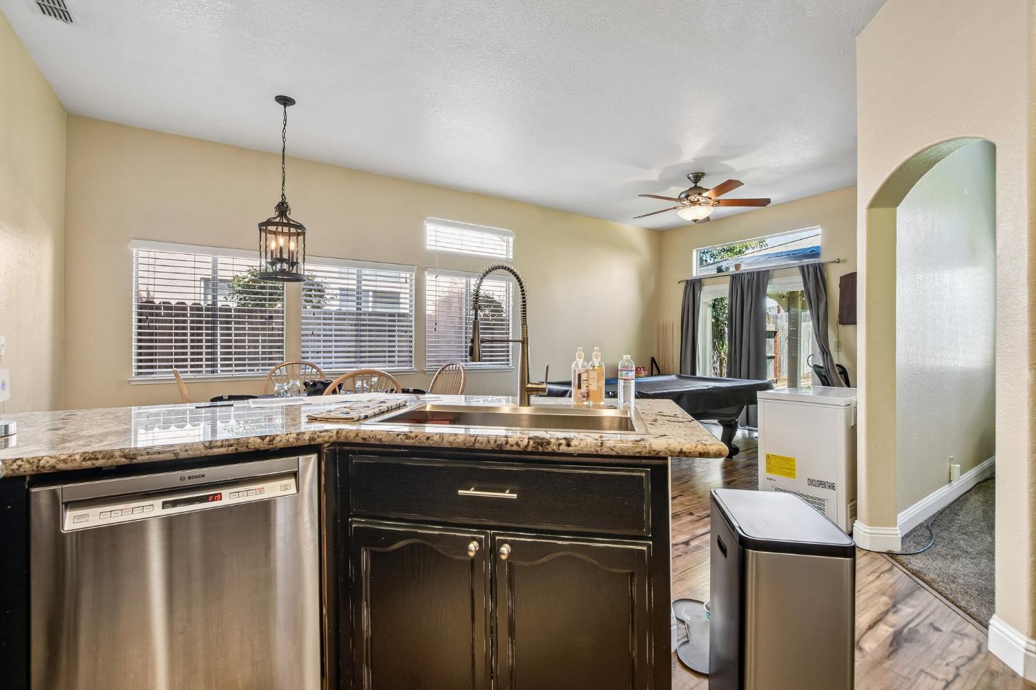 7817 Wymark Drive Elk Grove CA 95758