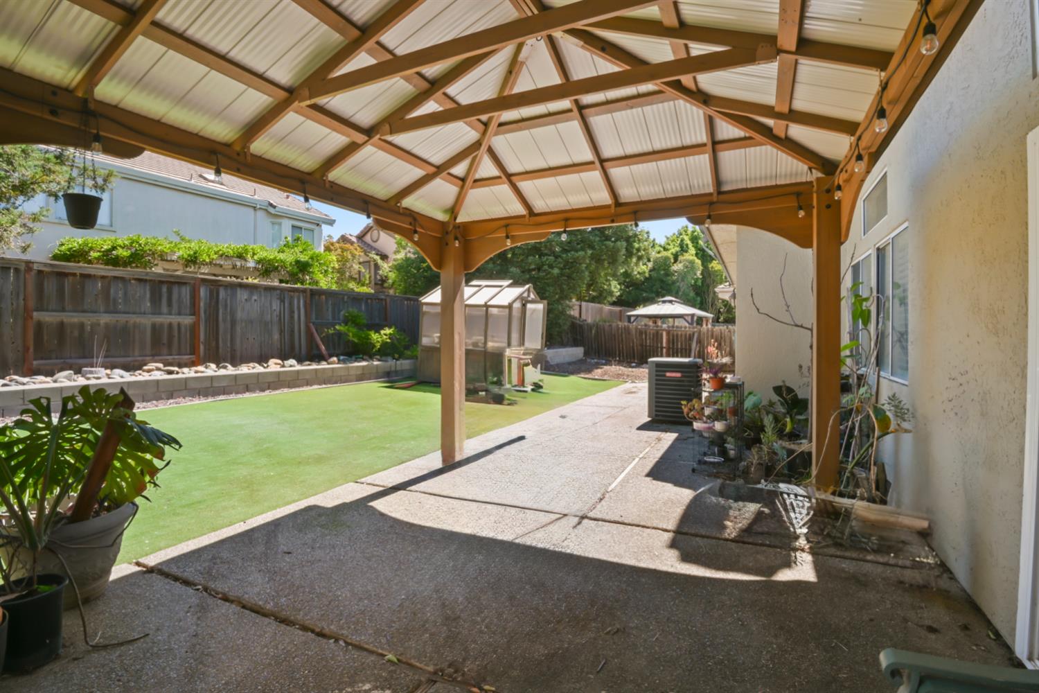 7817 Wymark Drive Elk Grove CA 95758