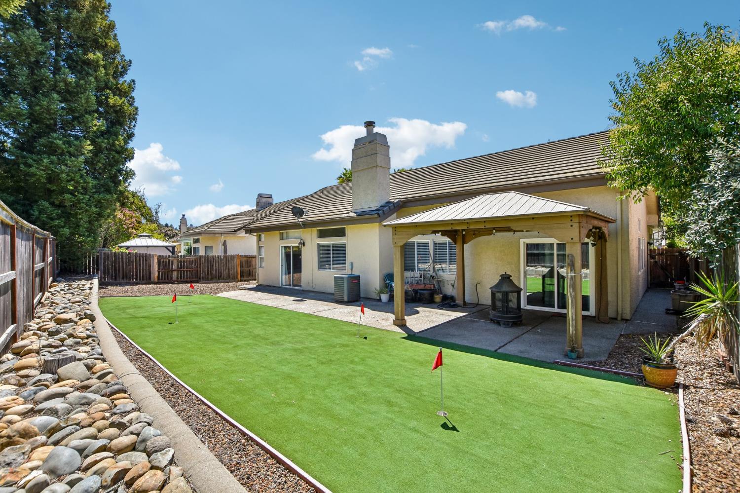 7817 Wymark Drive Elk Grove CA 95758