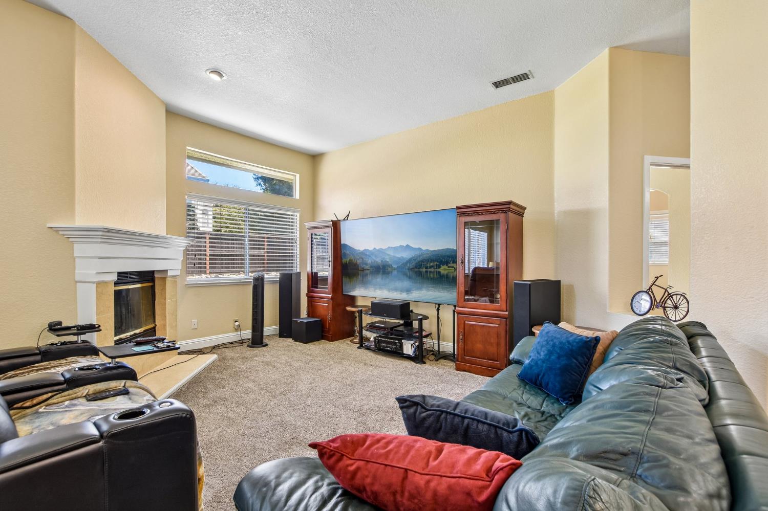 7817 Wymark Drive Elk Grove CA 95758