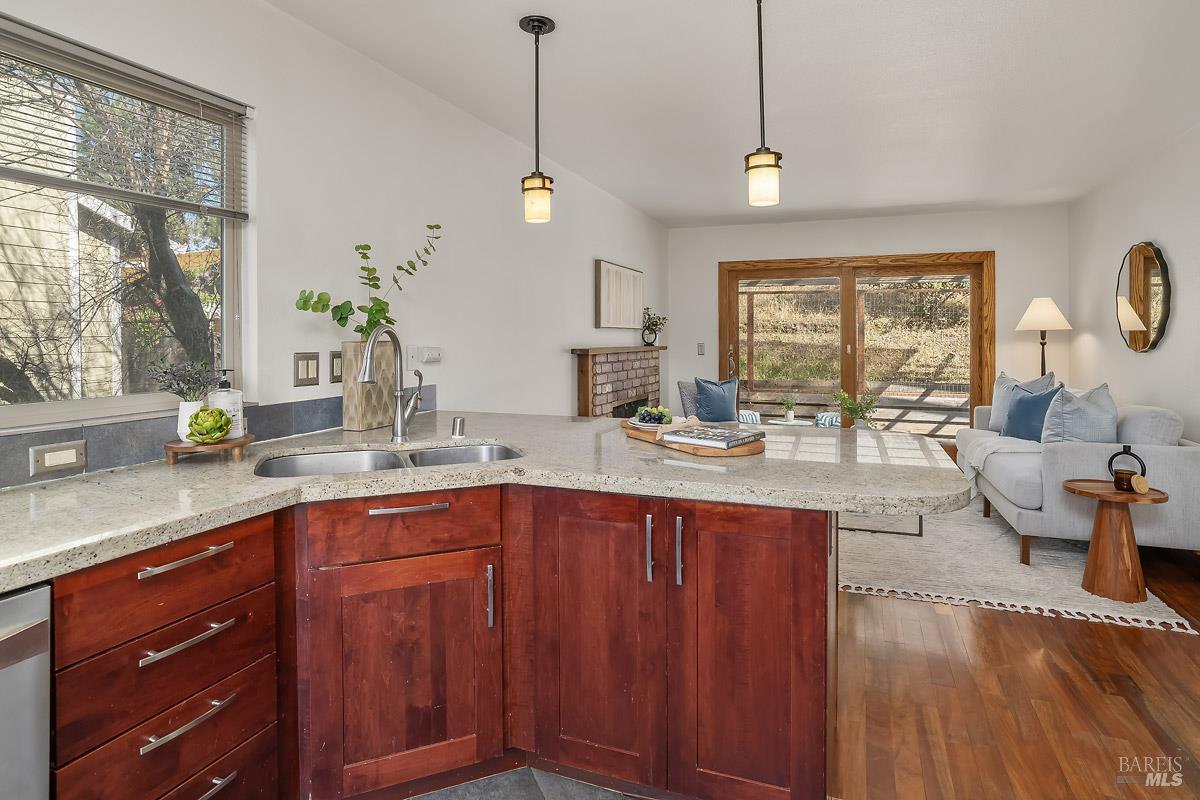 727 Alice Street Novato CA 94945