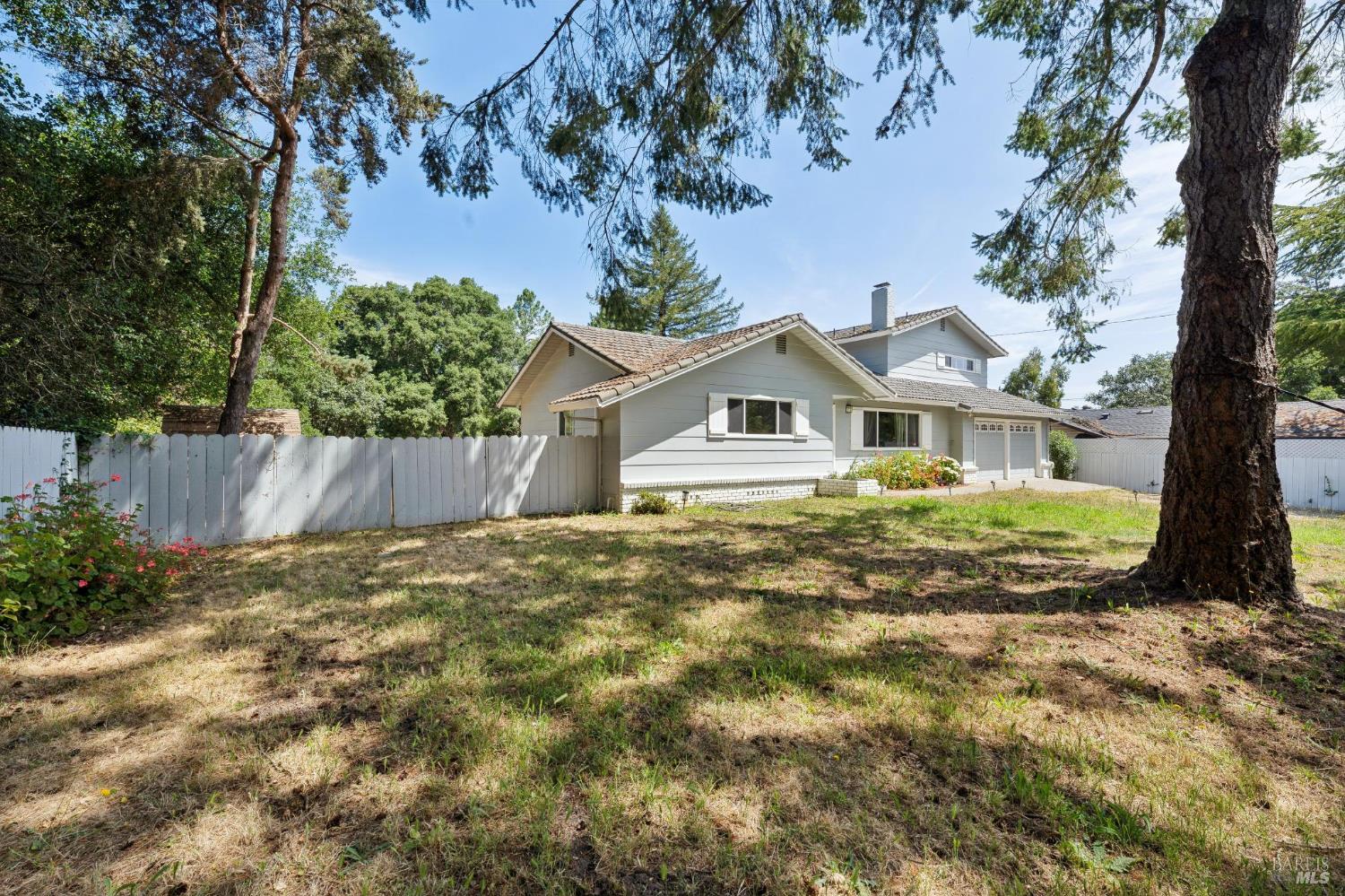 6304 Caraway Court Sebastopol CA 95472