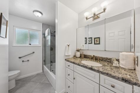 6304 Caraway Court Sebastopol CA 95472