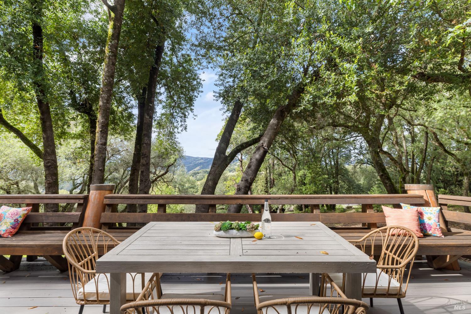 100 Zachary Lane Glen Ellen CA 95404
