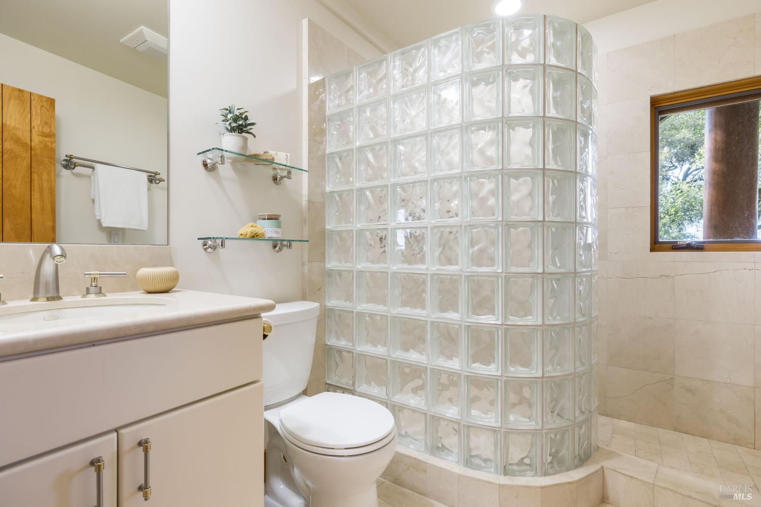 100 Zachary Lane Glen Ellen CA 95404