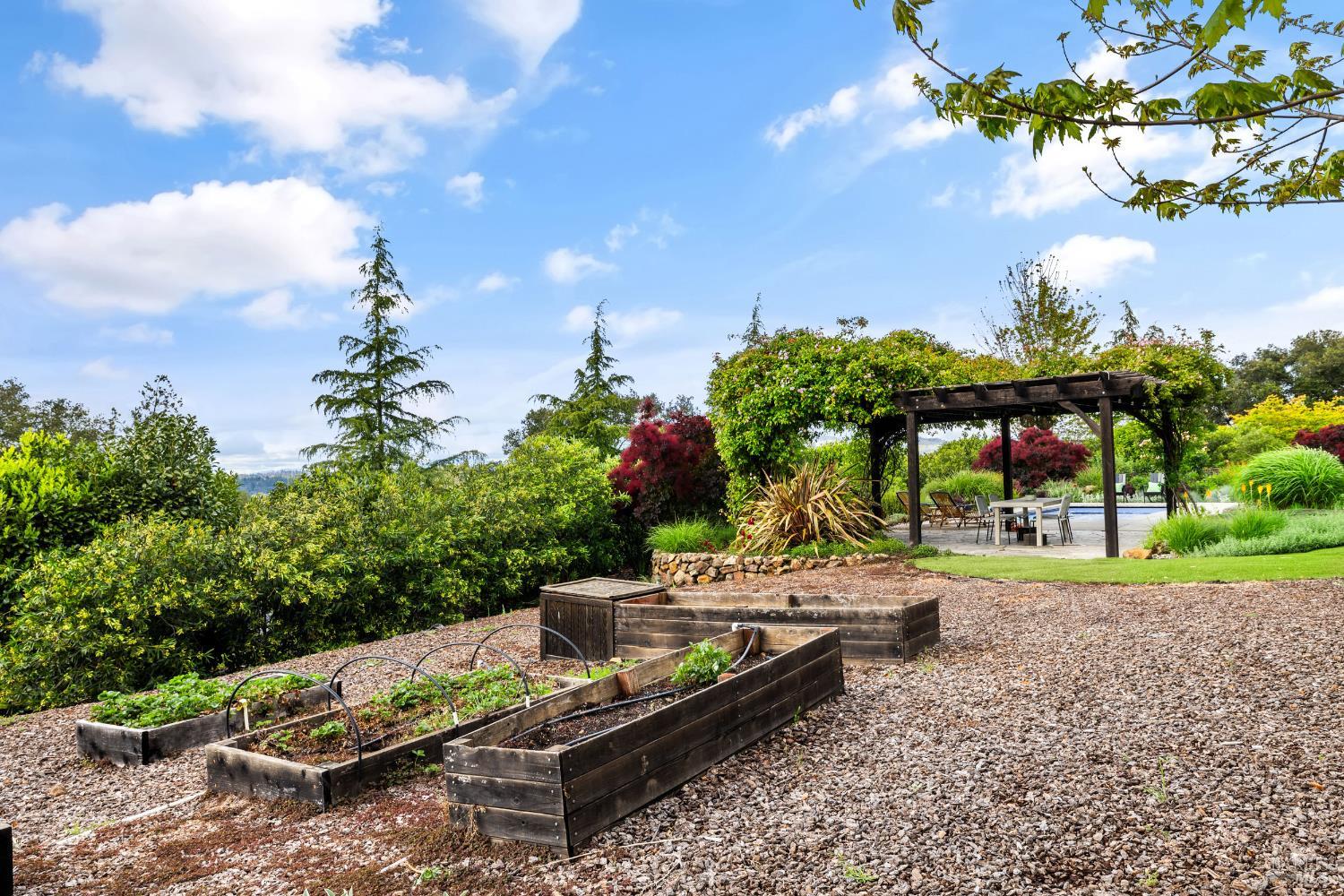 100 Zachary Lane Glen Ellen CA 95404