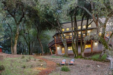 100 Zachary Lane Glen Ellen CA 95404