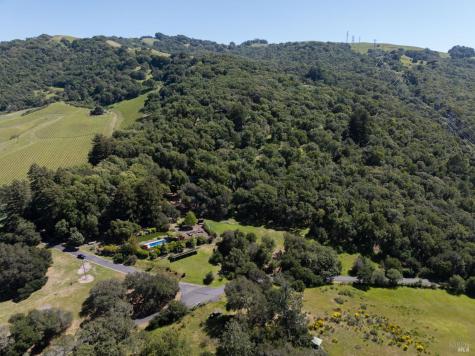 100 Zachary Lane Glen Ellen CA 95404
