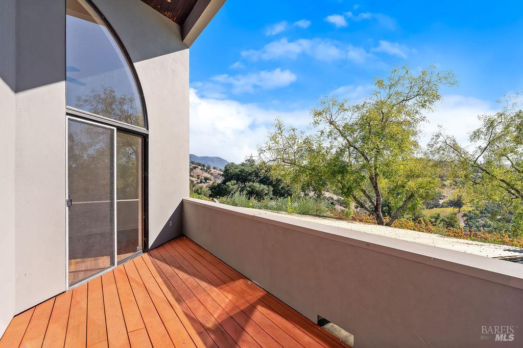 5232 Maacama Ridge Road Healdsburg CA 95448
