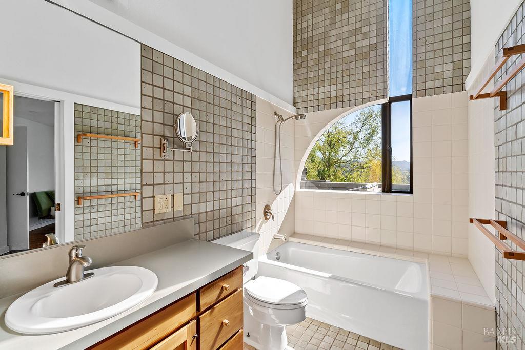 5232 Maacama Ridge Road Healdsburg CA 95448