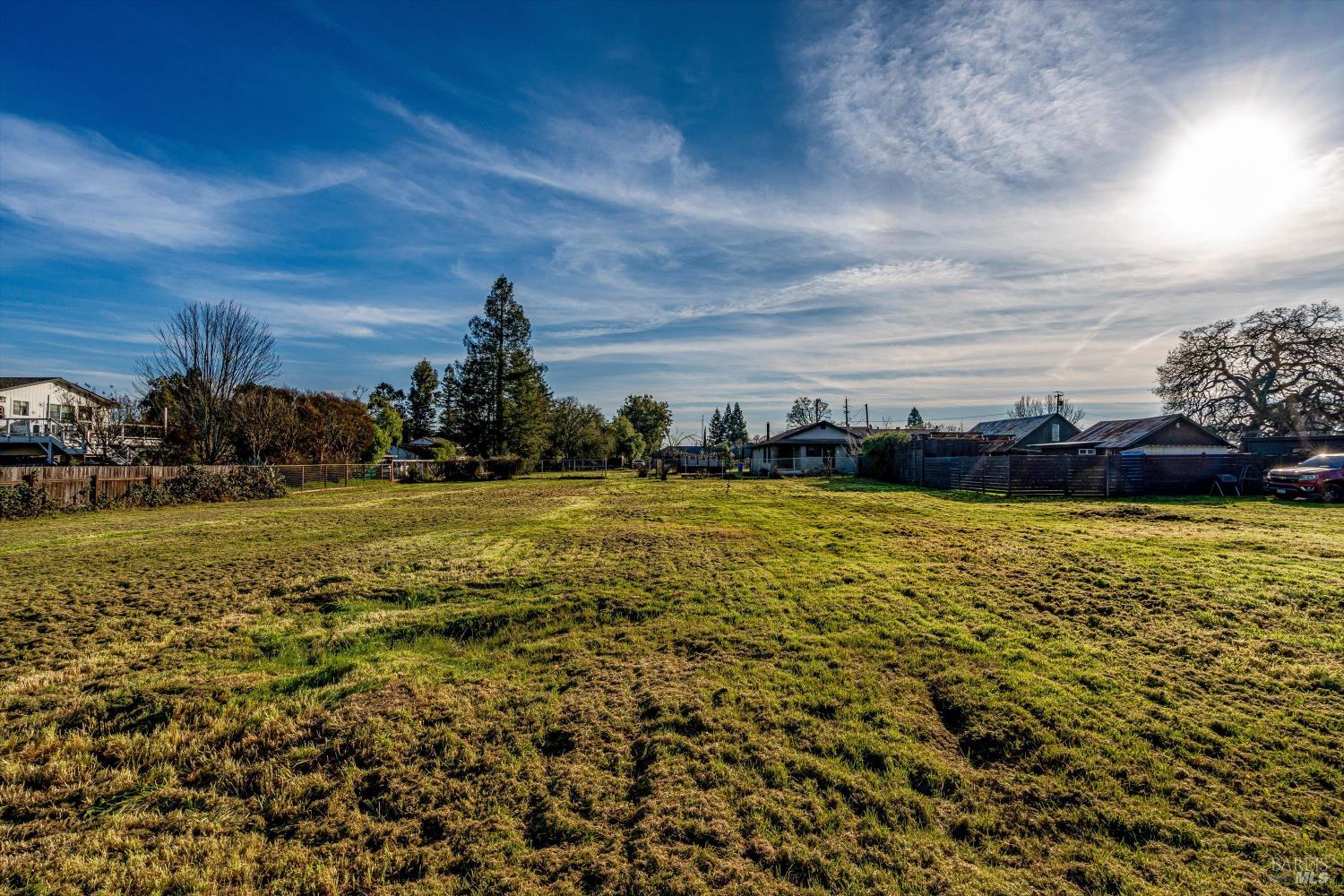 985 Gumview Road Windsor CA 95492