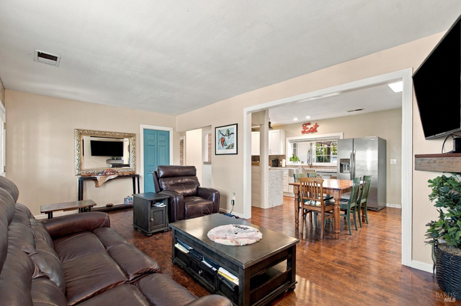 4485 Hargrave Avenue Santa Rosa CA 95407