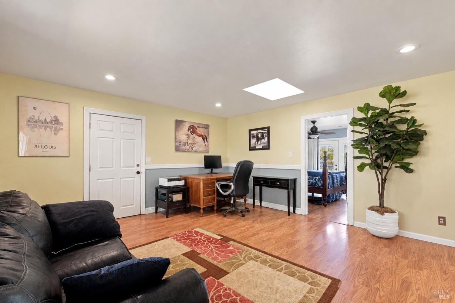 4485 Hargrave Avenue Santa Rosa CA 95407