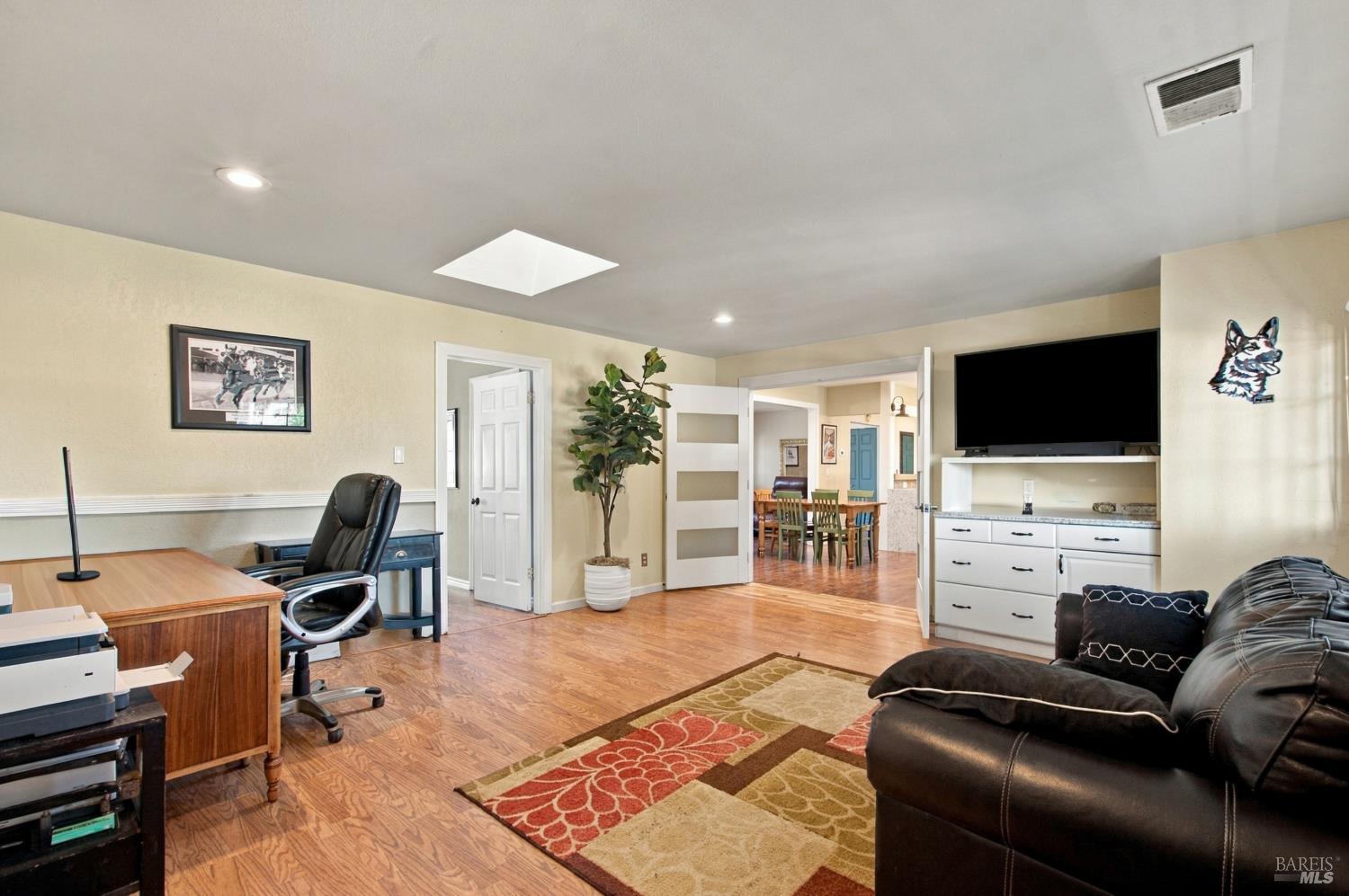 4485 Hargrave Avenue Santa Rosa CA 95407