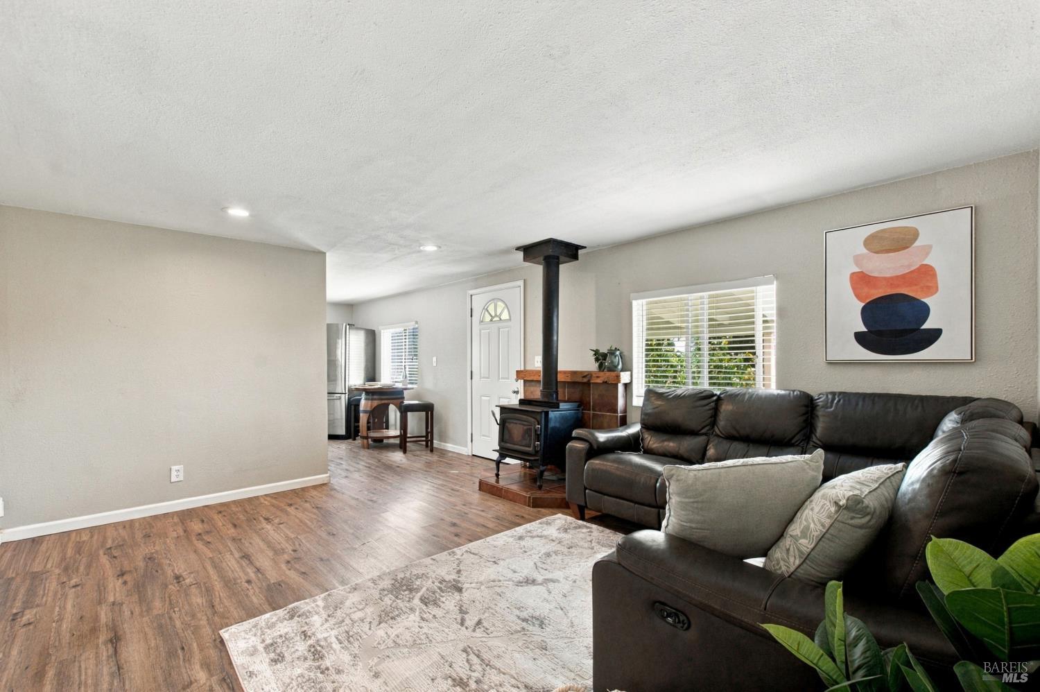 4485 Hargrave Avenue Santa Rosa CA 95407