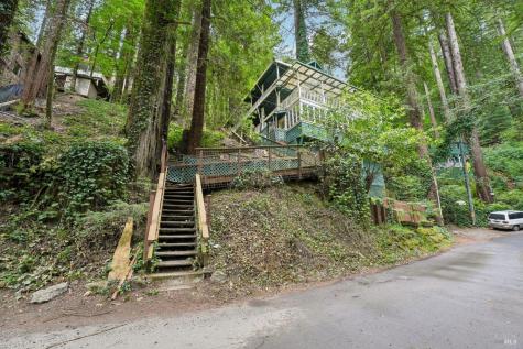 21567 Starrett Hill Drive Monte Rio CA 95462
