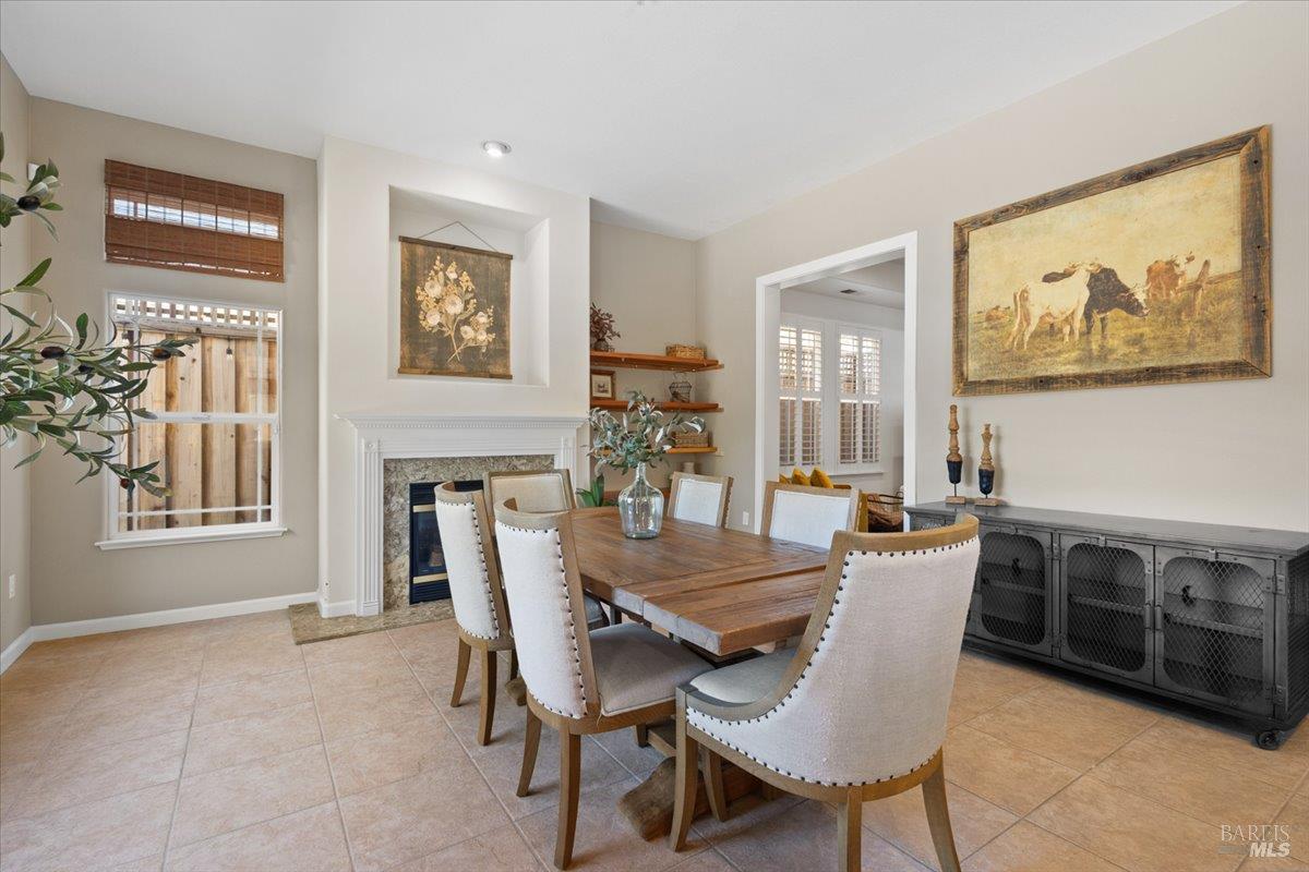 367 Arabian Way Healdsburg CA 95448