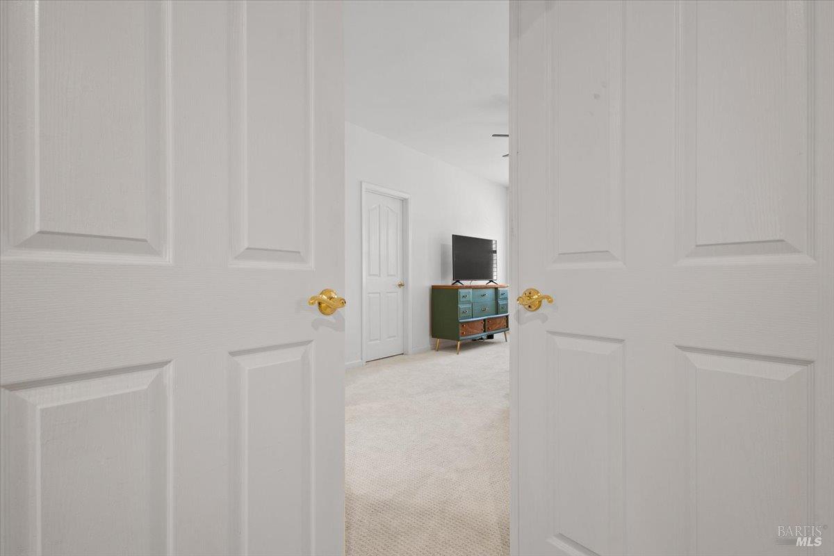 367 Arabian Way Healdsburg CA 95448