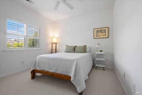 367 Arabian Way Healdsburg CA 95448