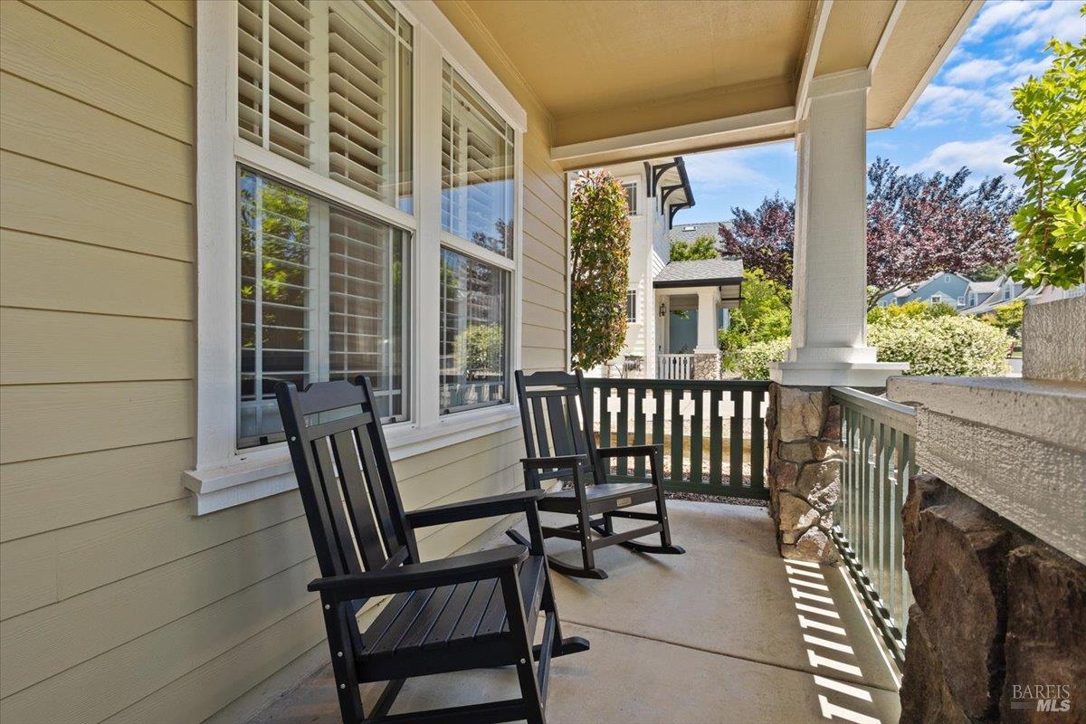 367 Arabian Way Healdsburg CA 95448