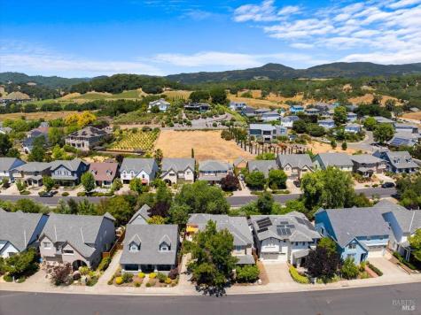 367 Arabian Way Healdsburg CA 95448