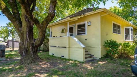 4898 Bodega Avenue Petaluma CA 94952