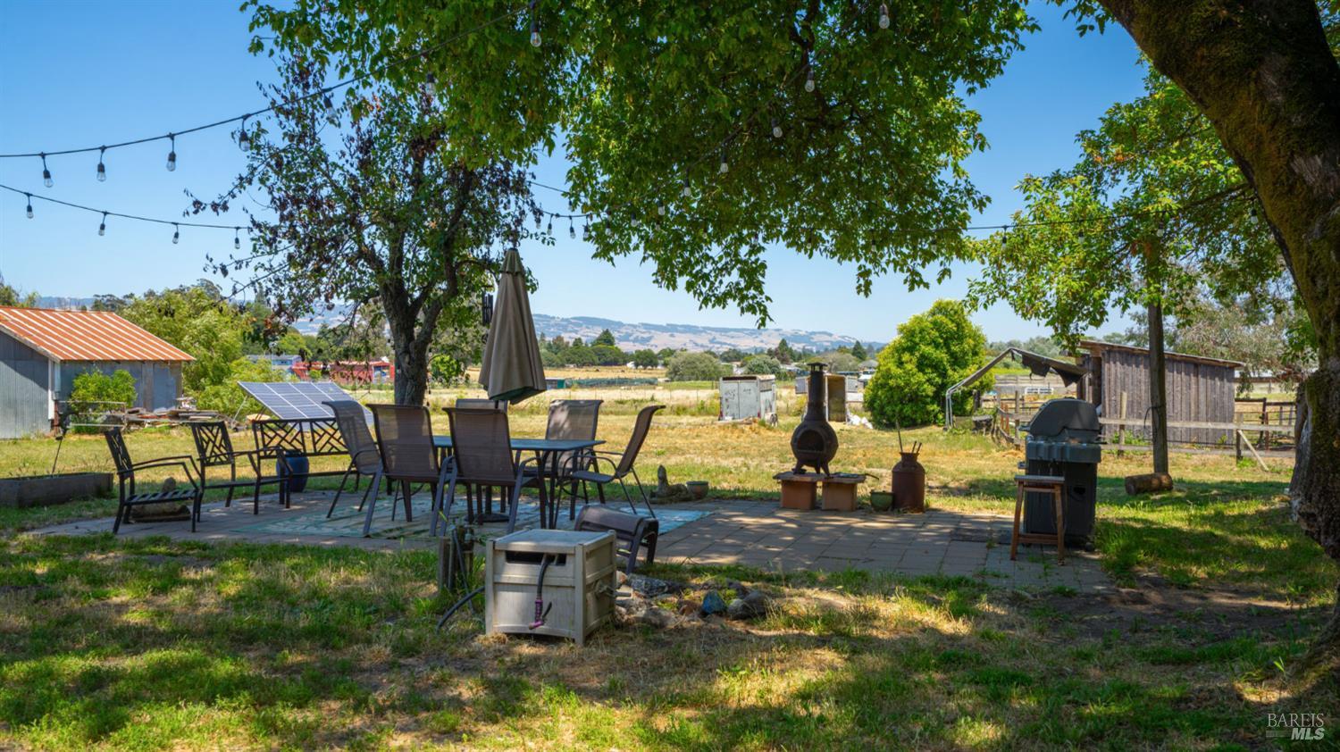 4898 Bodega Avenue Petaluma CA 94952