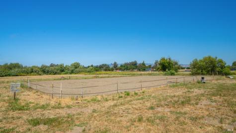 4898 Bodega Avenue Petaluma CA 94952