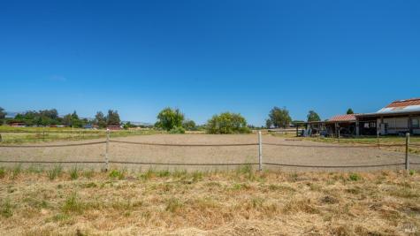 4898 Bodega Avenue Petaluma CA 94952