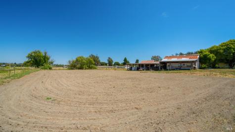 4898 Bodega Avenue Petaluma CA 94952