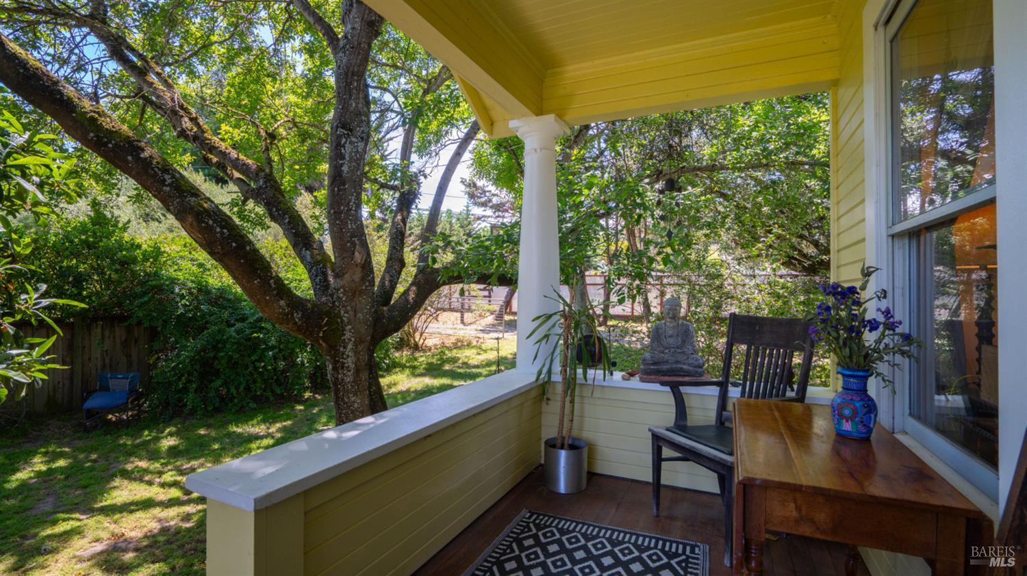 4898 Bodega Avenue Petaluma CA 94952