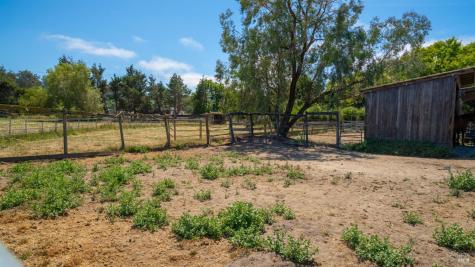 4898 Bodega Avenue Petaluma CA 94952
